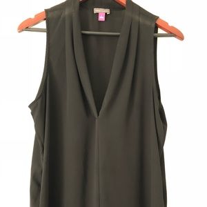 Black sleeveless tank blouse